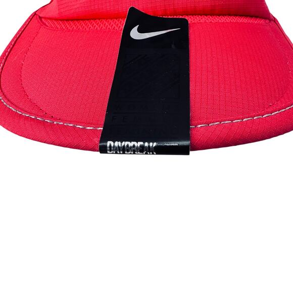 NWT Vintage Women Nike Dri Fit 7 Panel Running Hat Pink Swoosh Daybreak Tailwind - Picture 8 of 10